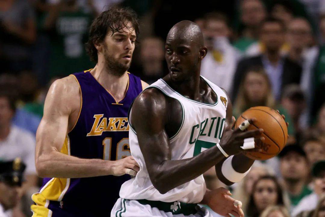 小组赛中 小组赛中