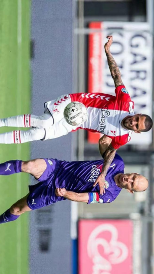 更多参与者 更多参与者