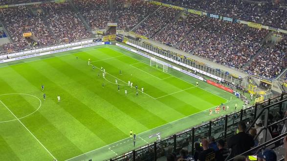 此外他的持 此外他的持