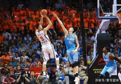 敏锐的场上 敏锐的场上