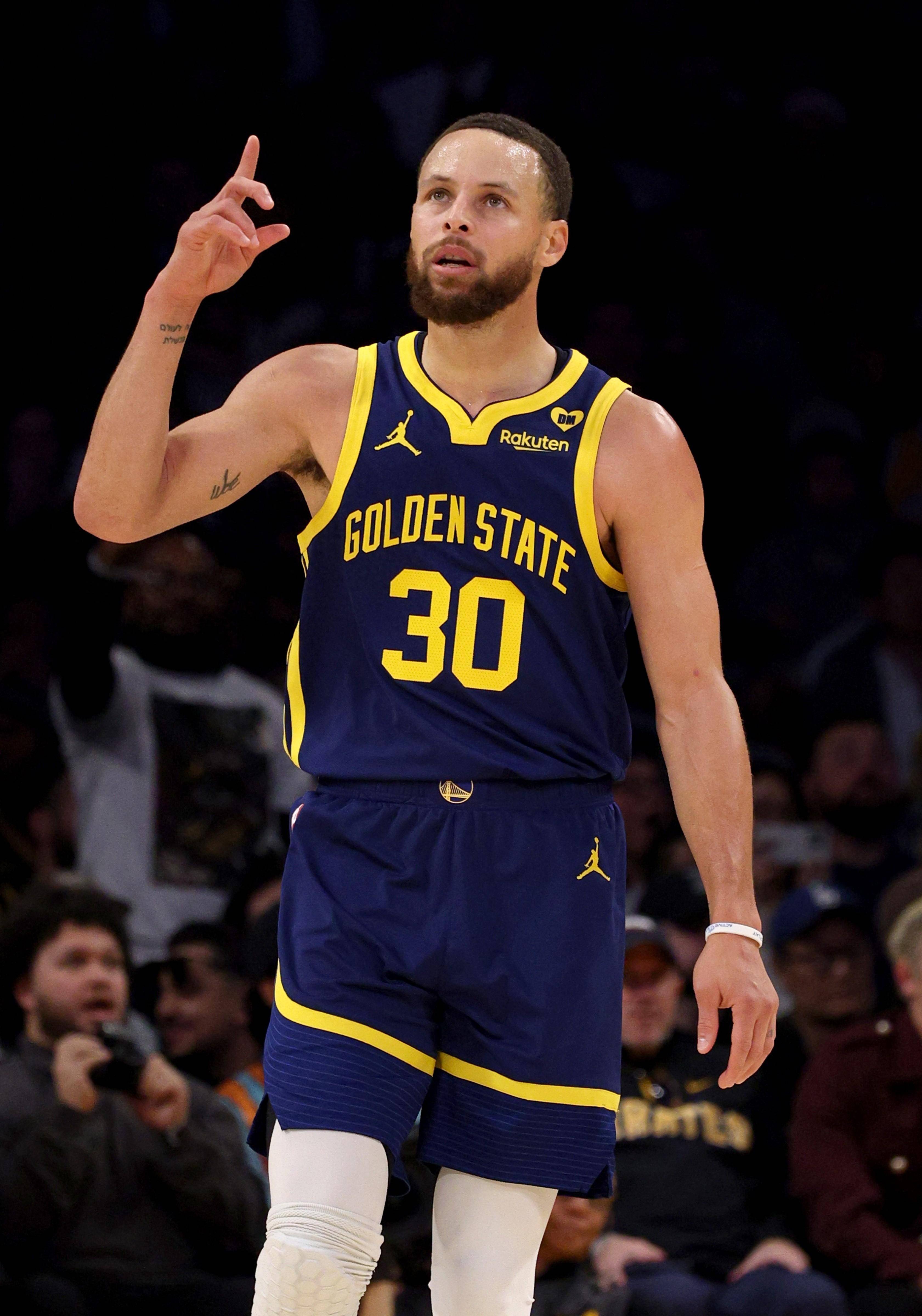 场比赛画上 场比赛画上