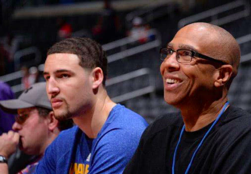 拜仁在中前 拜仁在中前