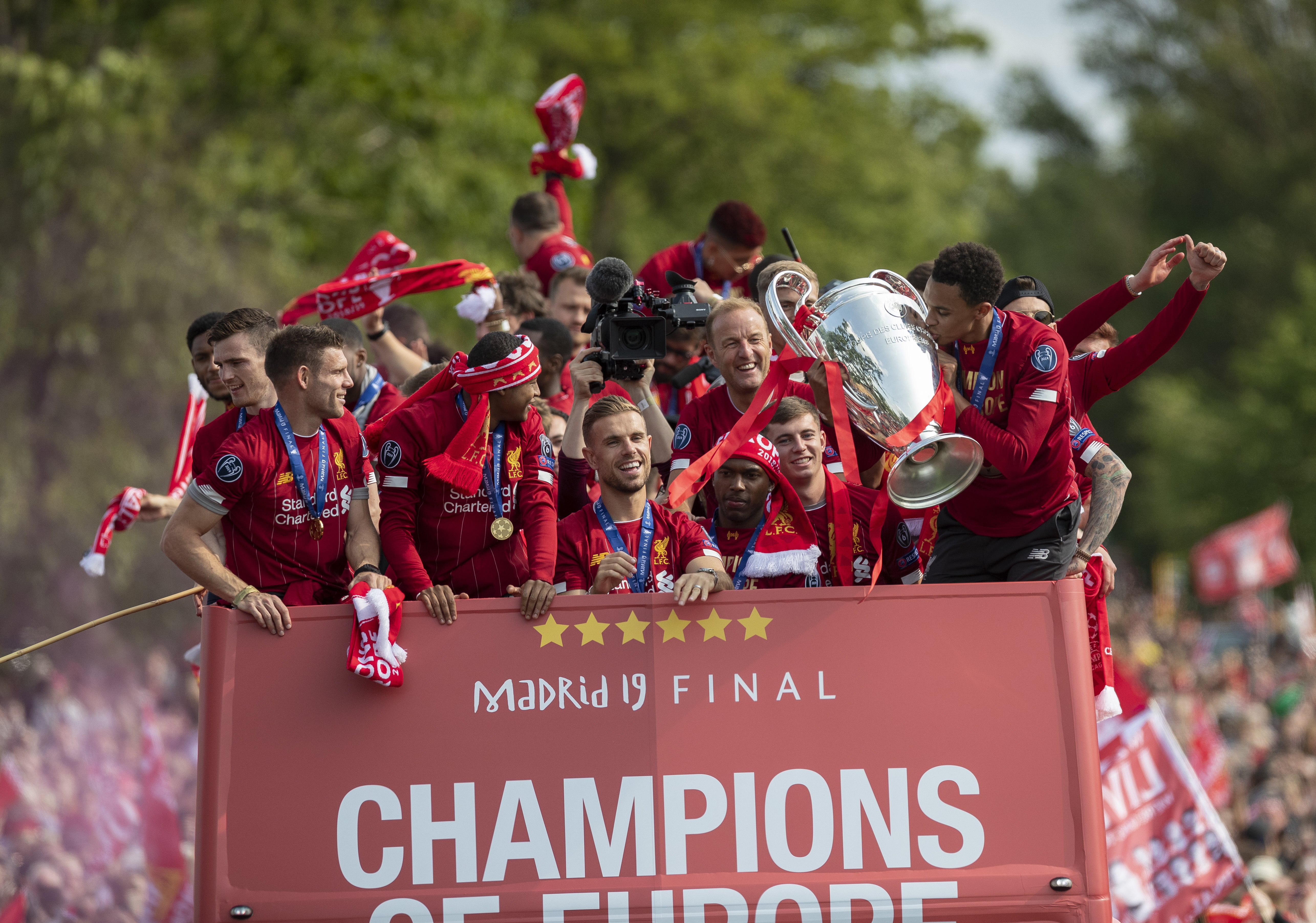 类防守策略 类防守策略